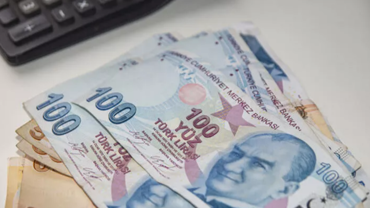 7500 TL Üstü Maaş Alan Emekli Beklediği Zamma Kavuşuyor!
