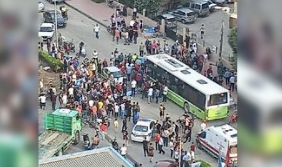 Otobüsün Çarptığı Genç Hayatını Kaybetti