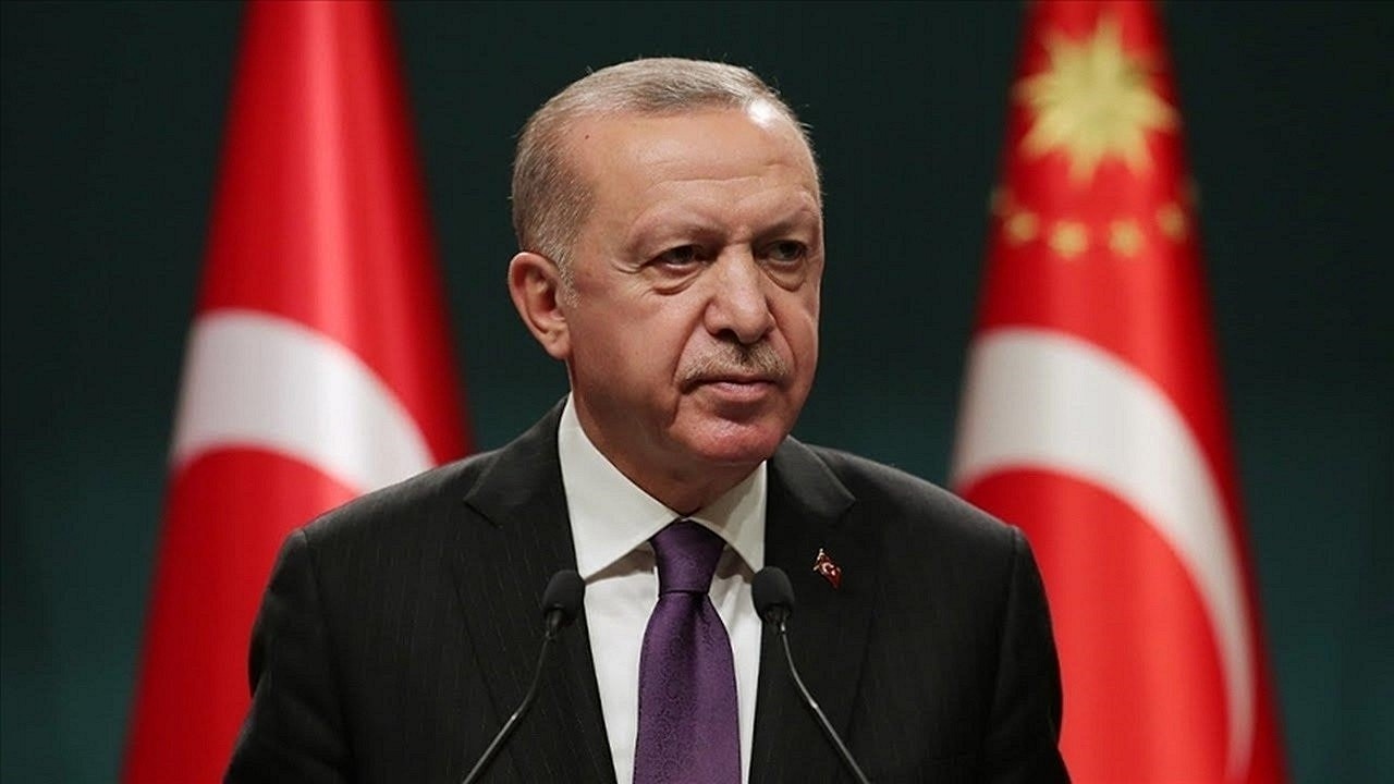 Cumhurbaşkanı Noktayı Koydu: Emekliye Yılbaşında 7500 TL İkramiye Olacak, Çalışan, Çalışmayan EYT Emeklisi Alacak