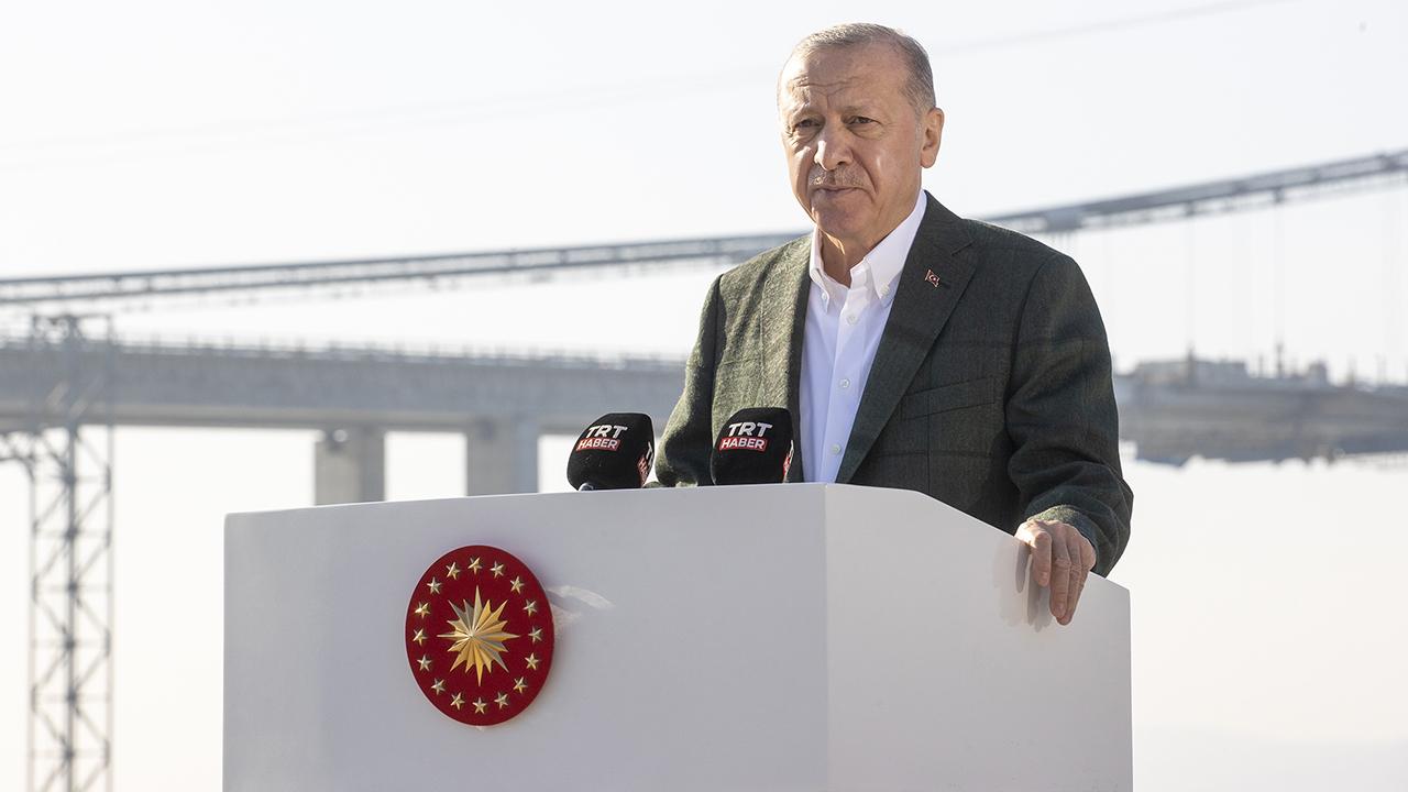 Emeklilere Müjde: En Düşük Emekli Maaşı 14,000 TL'ye Yükseliyor!