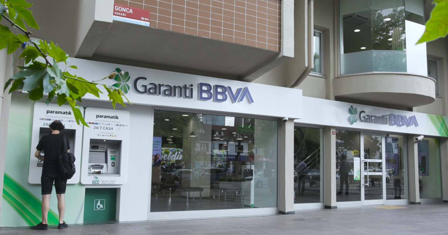 Garanti Bankası İhtiyaç Kredisi Faizinde Hafif Değişiklik: Piyasa Ortalamasının Altında Devam Ediyor