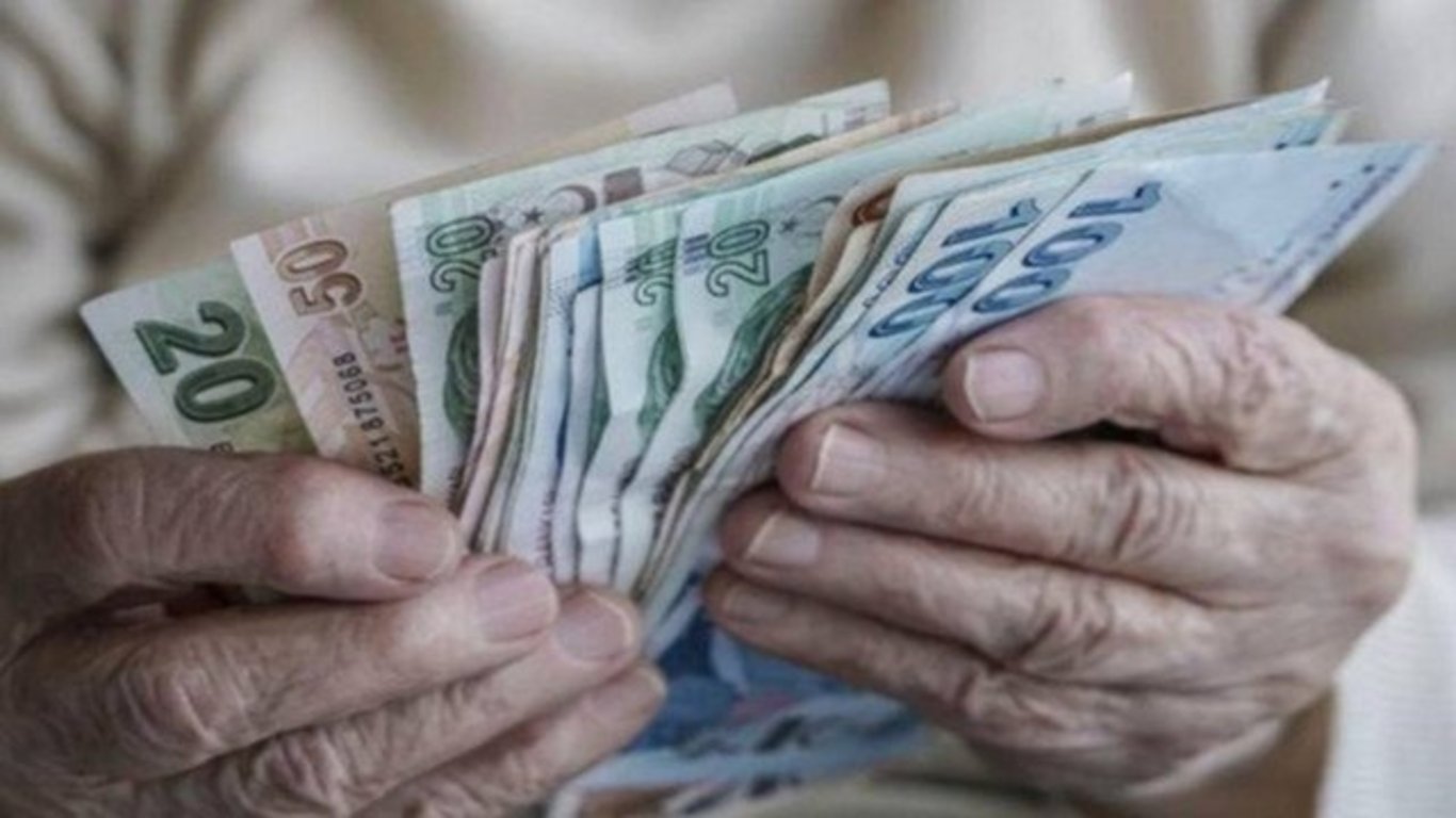 Emeklilikte Yaşa Takılanlar (EYT) Yasa Değişikliği: Toplu Prim İadesi ve Hak Sahiplerine Yeni Fırsatlar