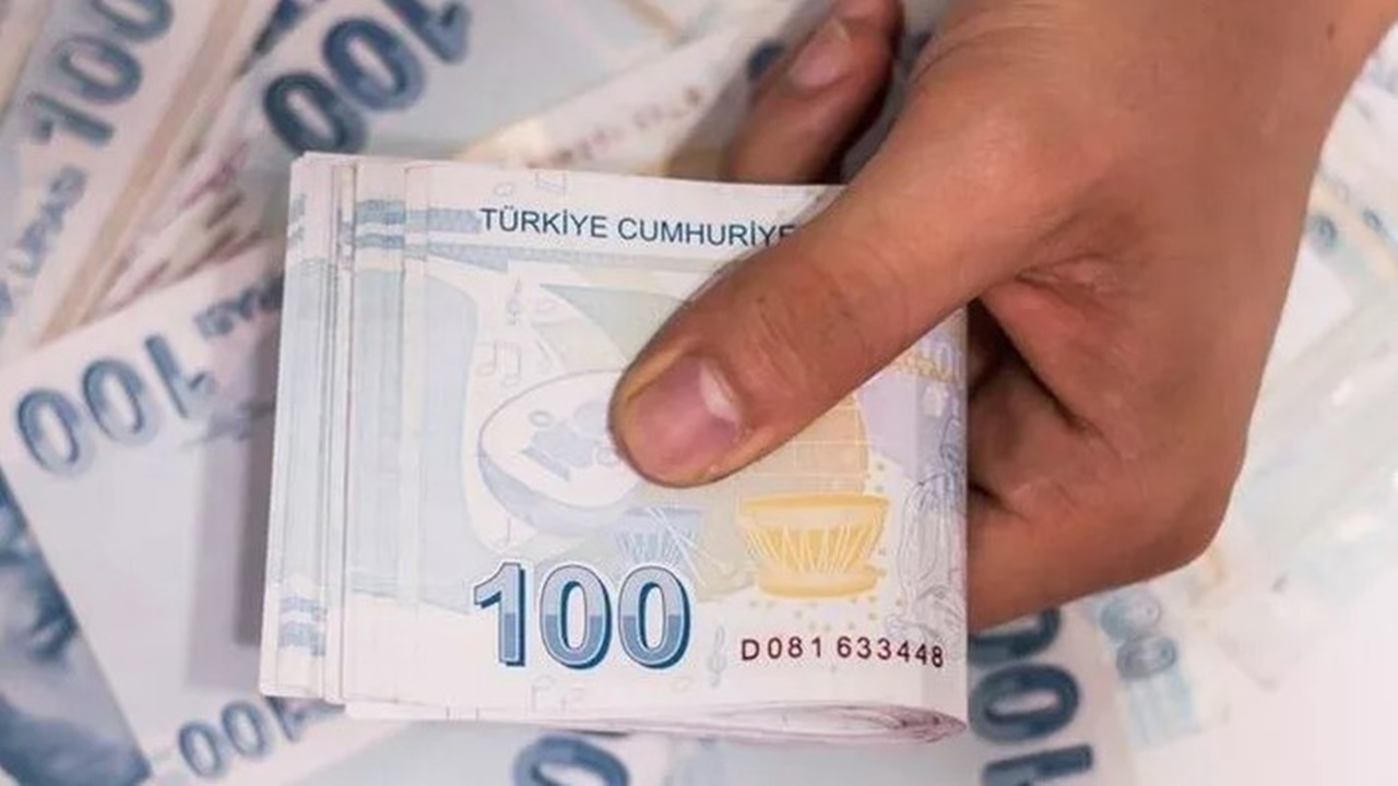 Ziraat Bankası, Vakıfbank, Halkbank, Garanti Bankası ve Akbank Emeklilere Ödeme! 5 Bankadan Duyuru Var!