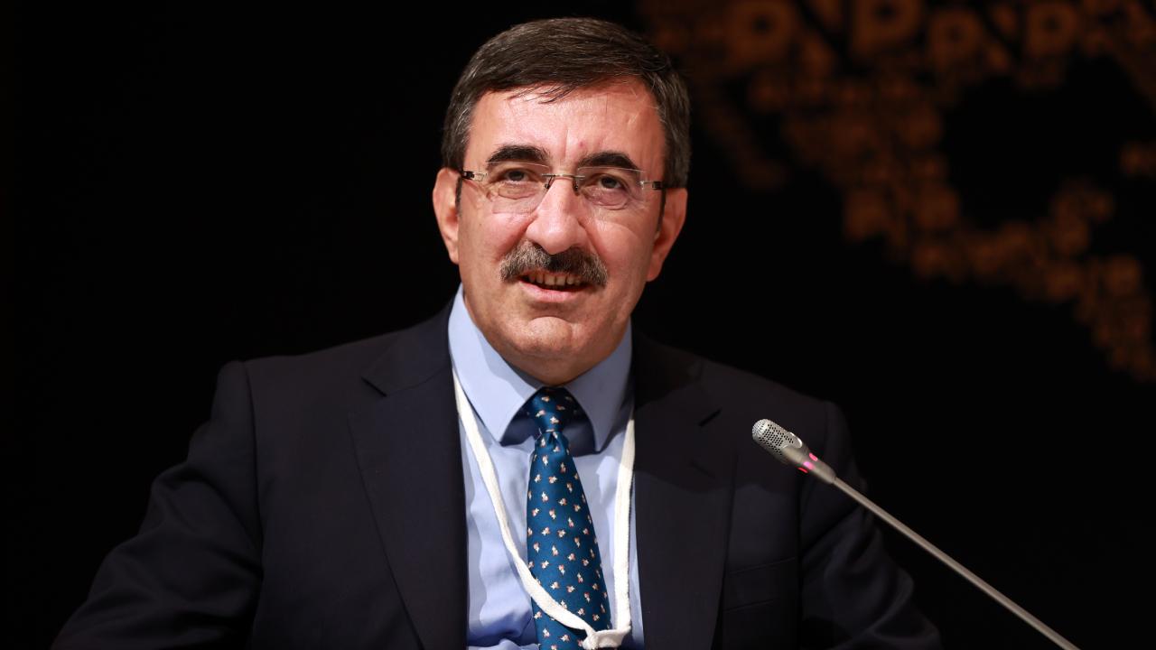 Emekli Maaşı 2024 Zammı: Cumhurbaşkanı Yardımcısı Cevdet Yılmaz'dan Müjdeli Açıklamalar!