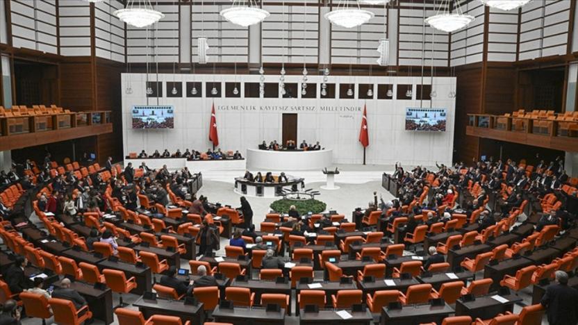 Emeklilere Ek Zam TBMM’den Geçti 