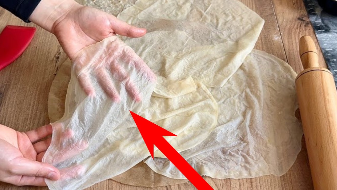 İnce yufka açamıyor musunuz? 1 çay kaşığı eklendiğinde yufka perde gibi açılıyor