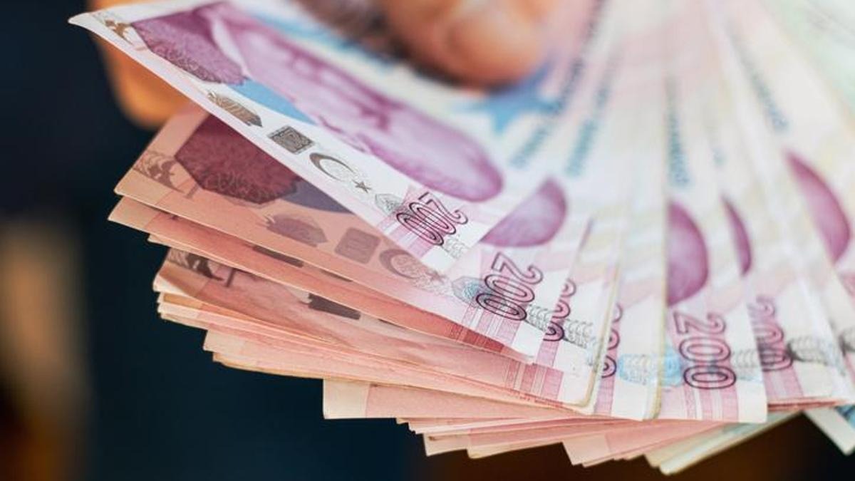 Emekli Zammında 12.500 TL'den Yüksek Maaş Alanlara Kötü Haber!