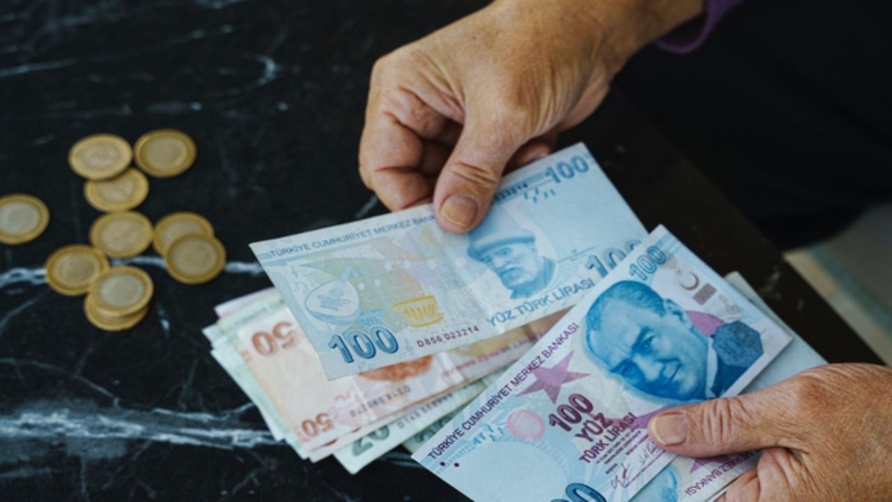 Düşük Gelirli Ailelere Müjde! Aylık 1500 TL Yardım Parası Ödenecek!