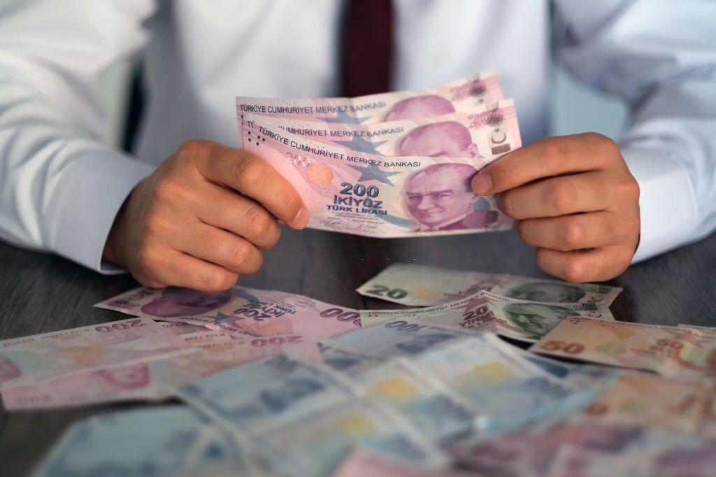 SGK’dan Emeklilere Büyük Jest: 25.000 TL Ek İkramiye Fırsatı!