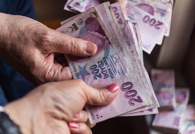 Emekliye Yeni Müjde Refah Payı Olarak Geldi! 2500 TL Maaş Zammı Yolda