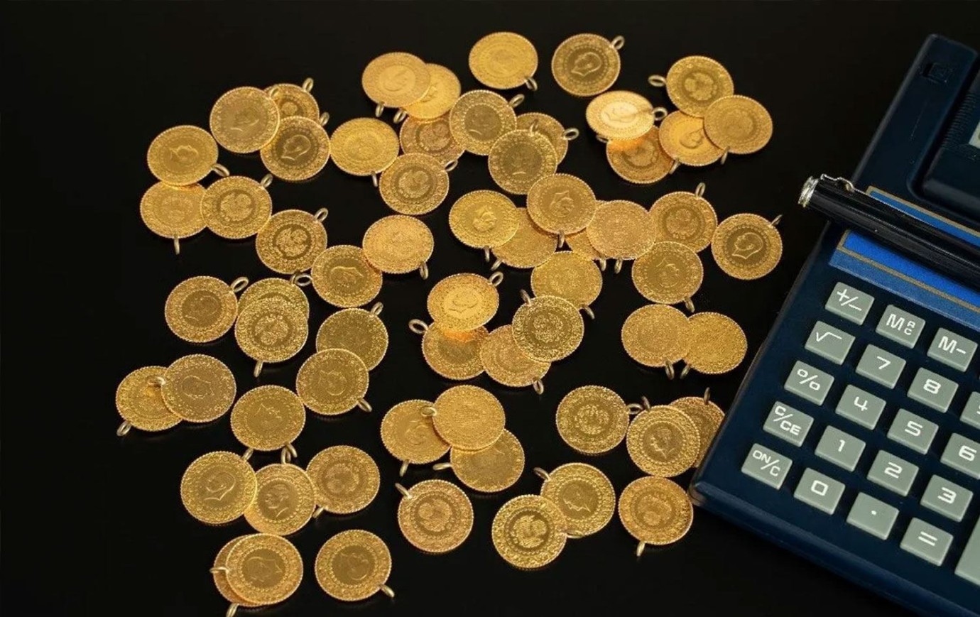 Gram Altın 2500 TL'den 4000 TL'ye Roket Gibi Uçuyor! Altın Fiyatları Kuyumcuyu da Şok Etti...