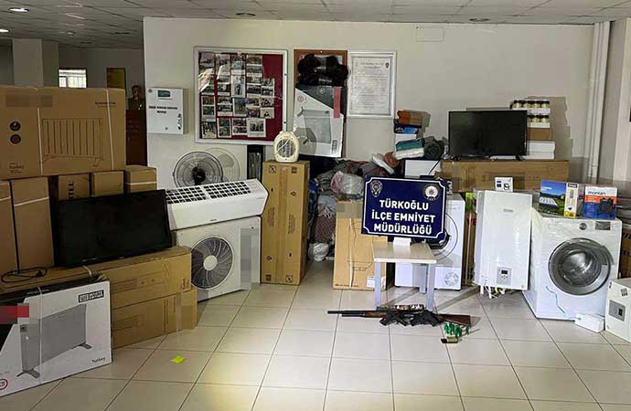 Deprem Yardımını Satarken Yakalandılar