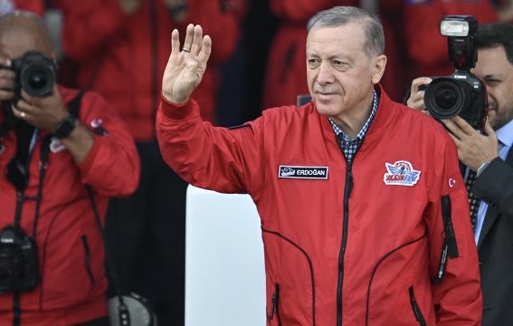 SON DAKİKA.. Uçağı Şakirpaşa’ya İnecek 