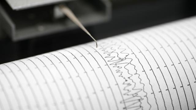 Hatay’da Deprem Panik Yarattı 