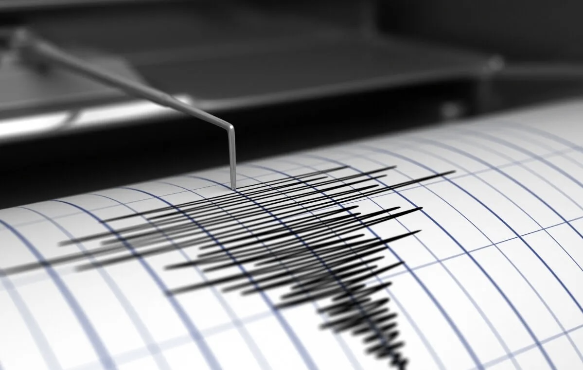 SON DAKİKA.. İstanbul’da Deprem!