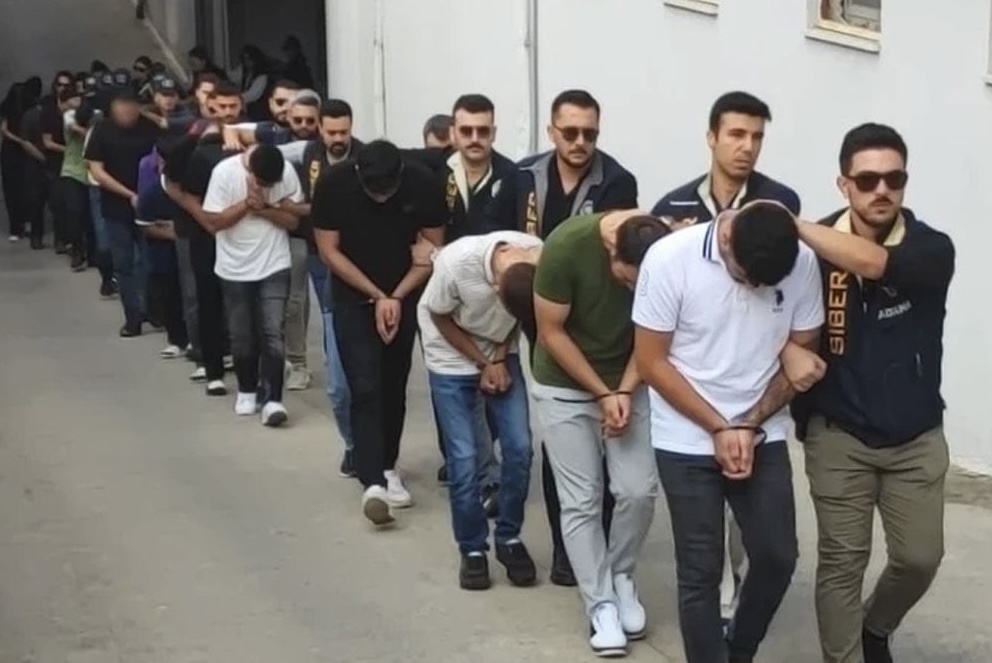 Yasadışı Bahisçilere 33 Gözaltı