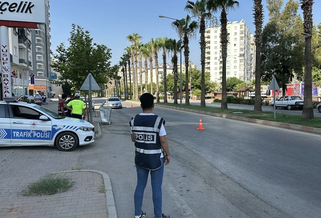 Arama Kararı Bulunan 5 Kişi Yakalandı