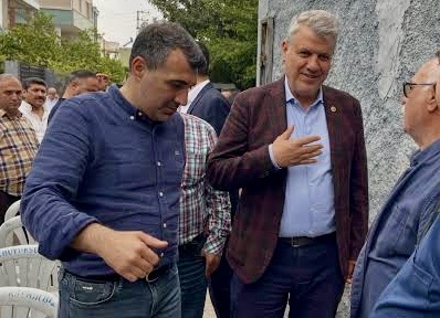 Tanburoğlu YENİ Parti İl Başkanı Gibi! 