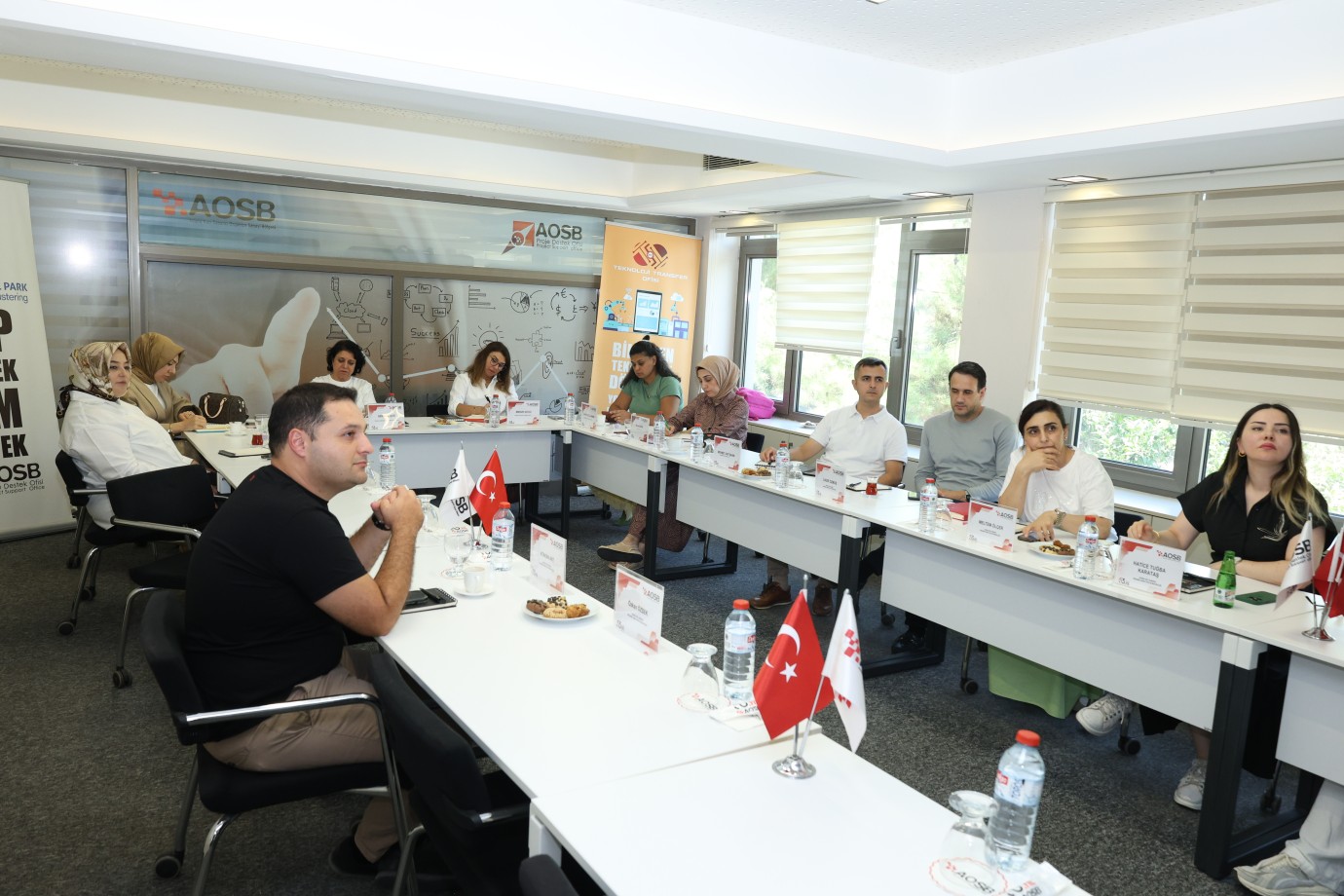AOSB Akademi’de İki Eğitim, Tek Hedef