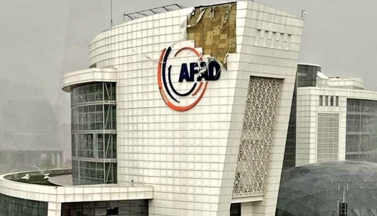 Savcılık AFAD Yangınını Şüpheli Buldu