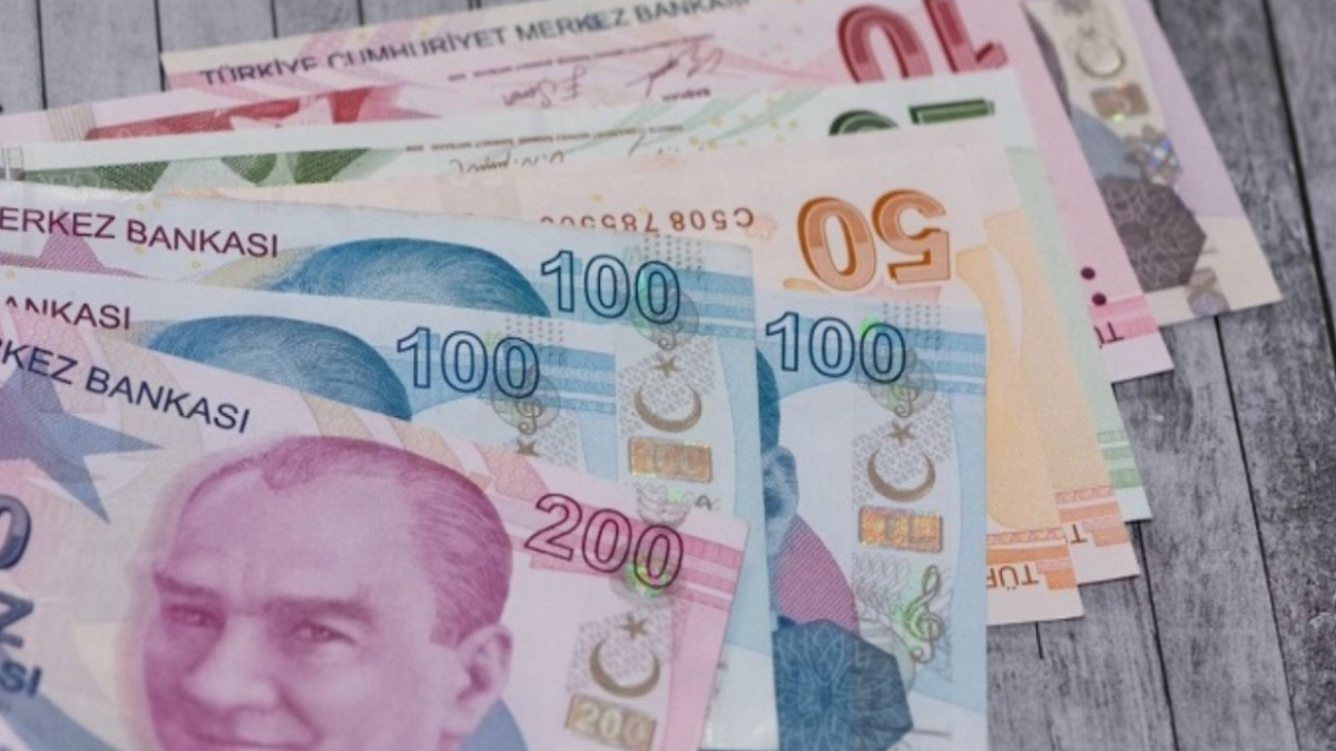 Emekliler Bu Tarihte 2000 TL Alacak! Ramazan Bayramı İkramiyesi İçin Geri Sayım Başladı!