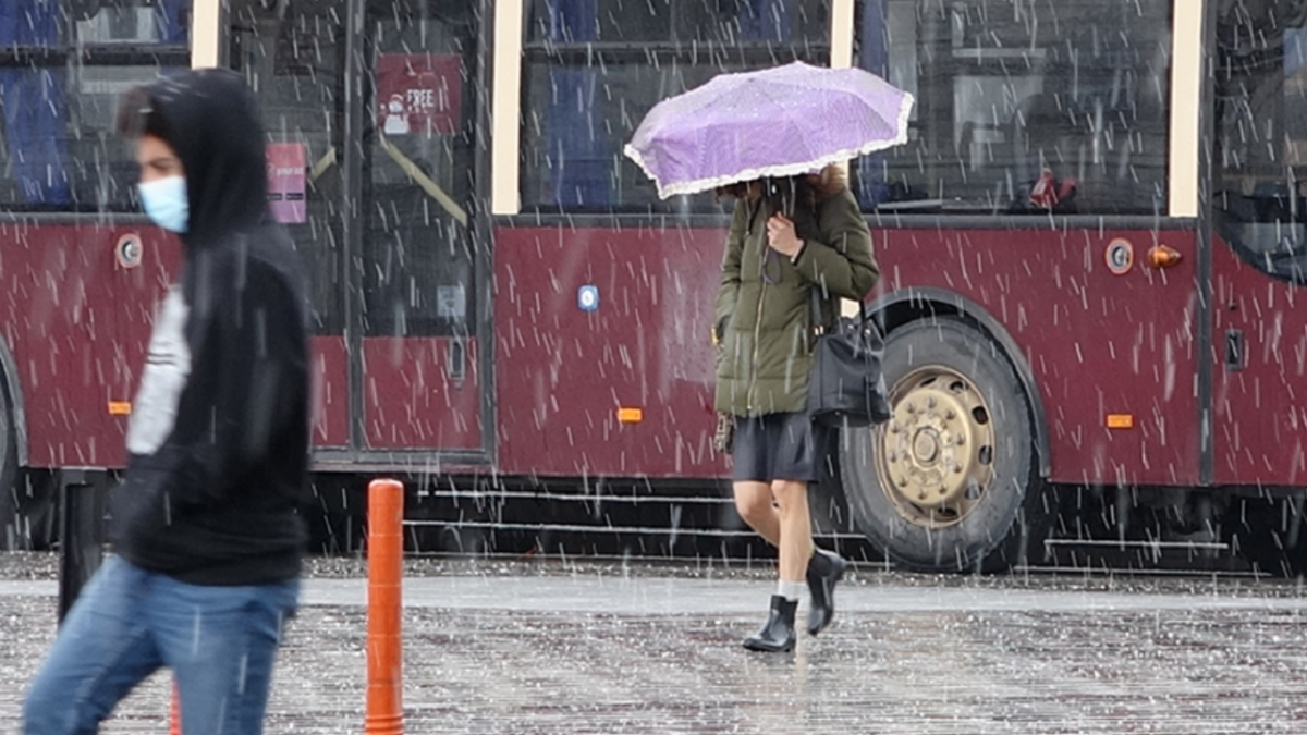 Yarından İtibaren Kar İçin Uyarı Yapıldı! İstanbul Başta Olmak Üzere Hava Durumunda Kar ve Sağanak Var!